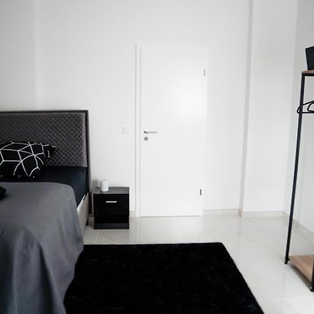 Ferienwohnung Hills ドゥイスブルグ エクステリア 写真