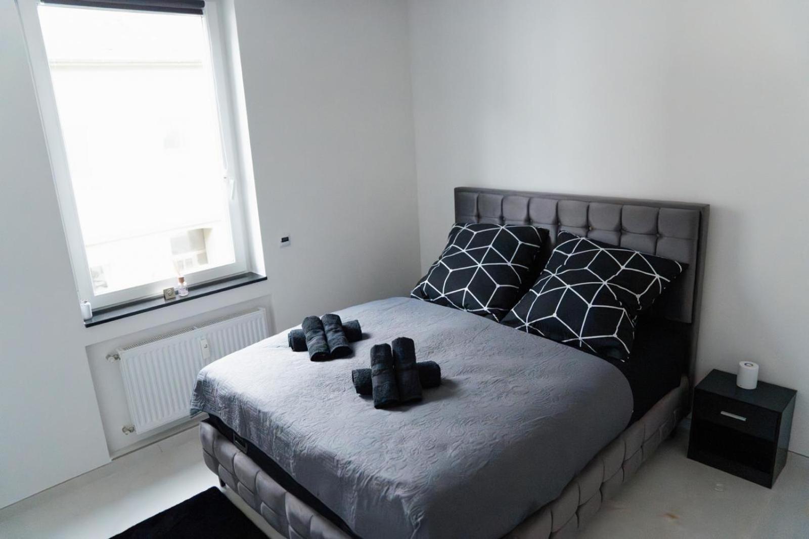 Ferienwohnung Hills ドゥイスブルグ エクステリア 写真