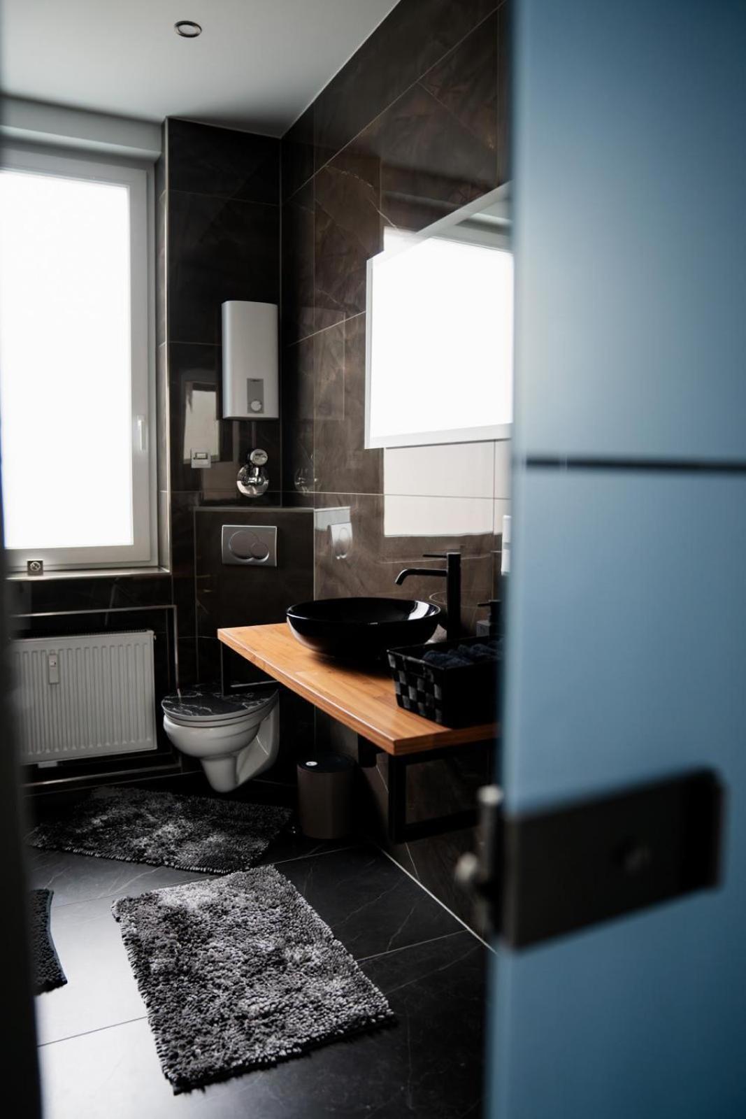 Ferienwohnung Hills ドゥイスブルグ エクステリア 写真